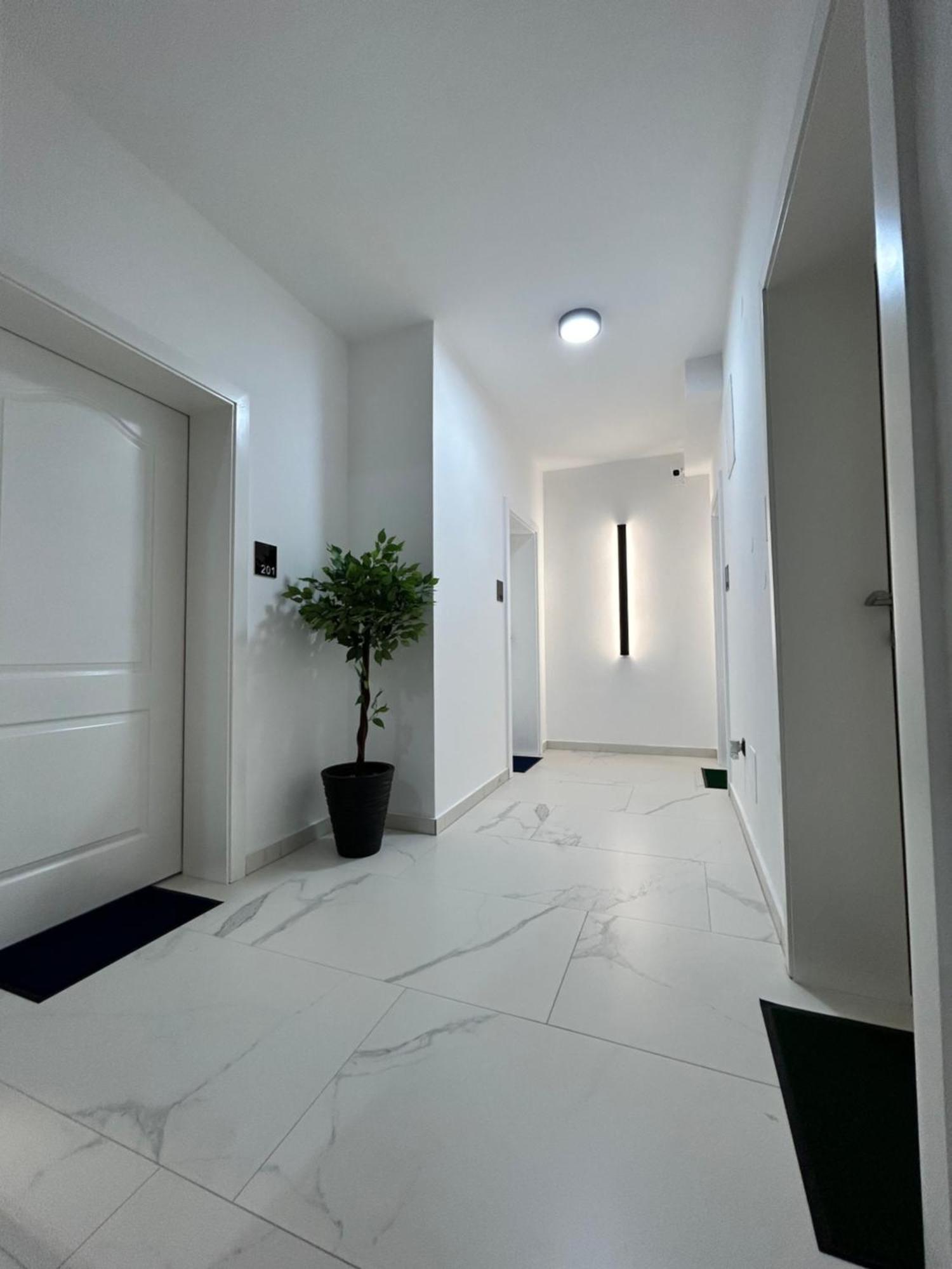 Sunny Corner Apartments Вісоко Екстер'єр фото