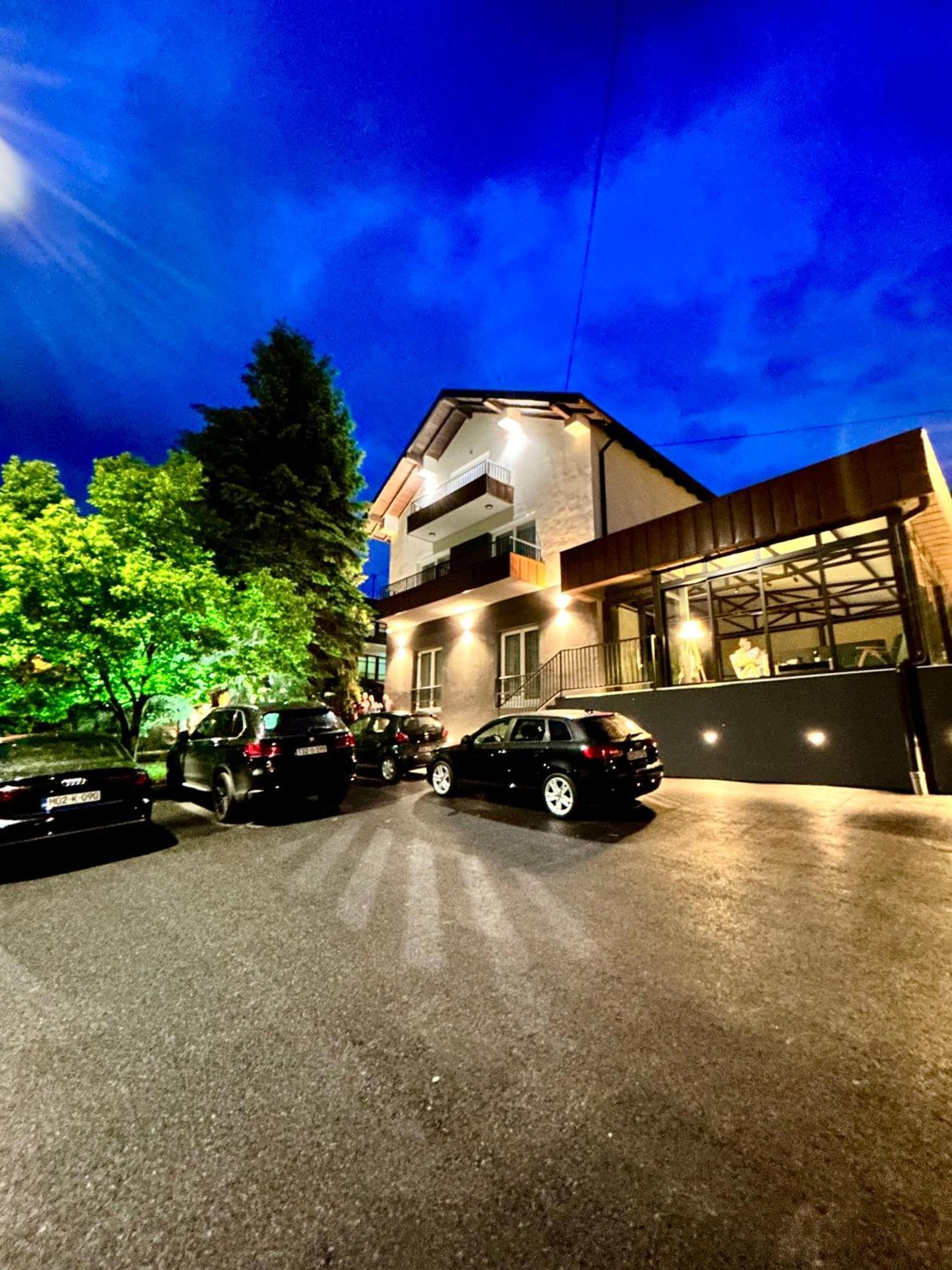 Sunny Corner Apartments Вісоко Екстер'єр фото